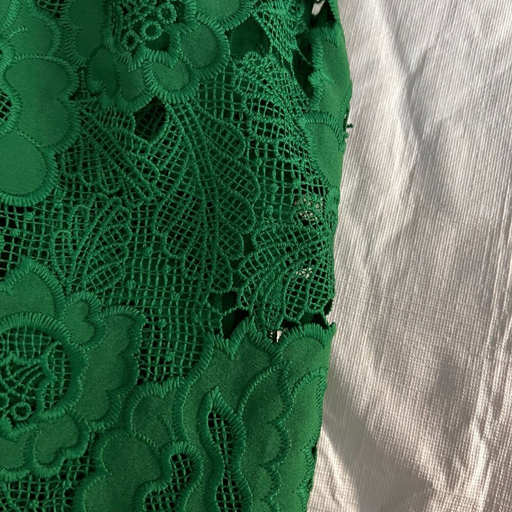 Skirt and crop top - Picture 5 of 8